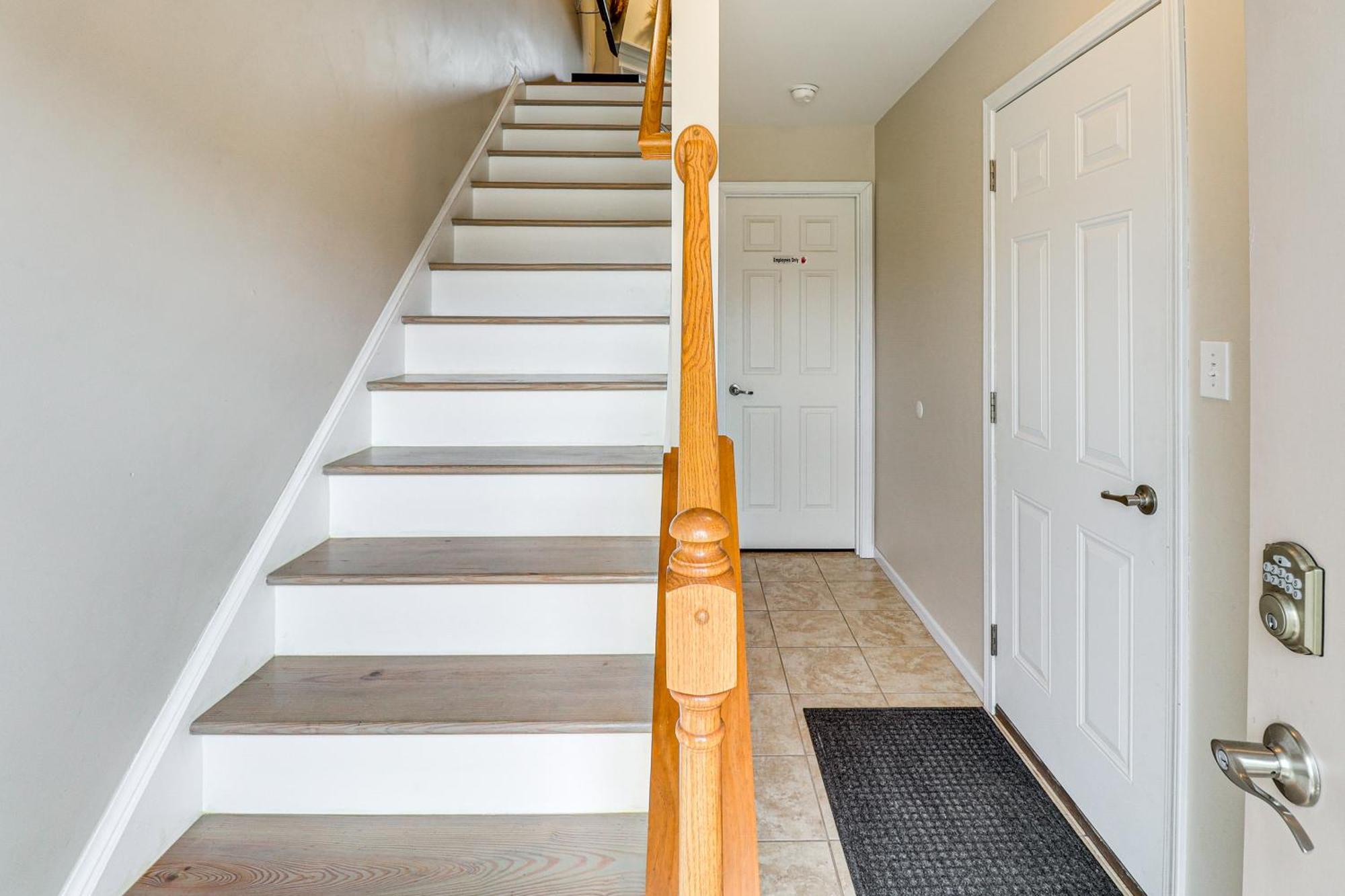 Holiday home Family-friendly Townhome 16 Mi To Pittsburgh! Monroeville